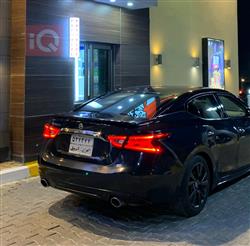 Nissan Maxima